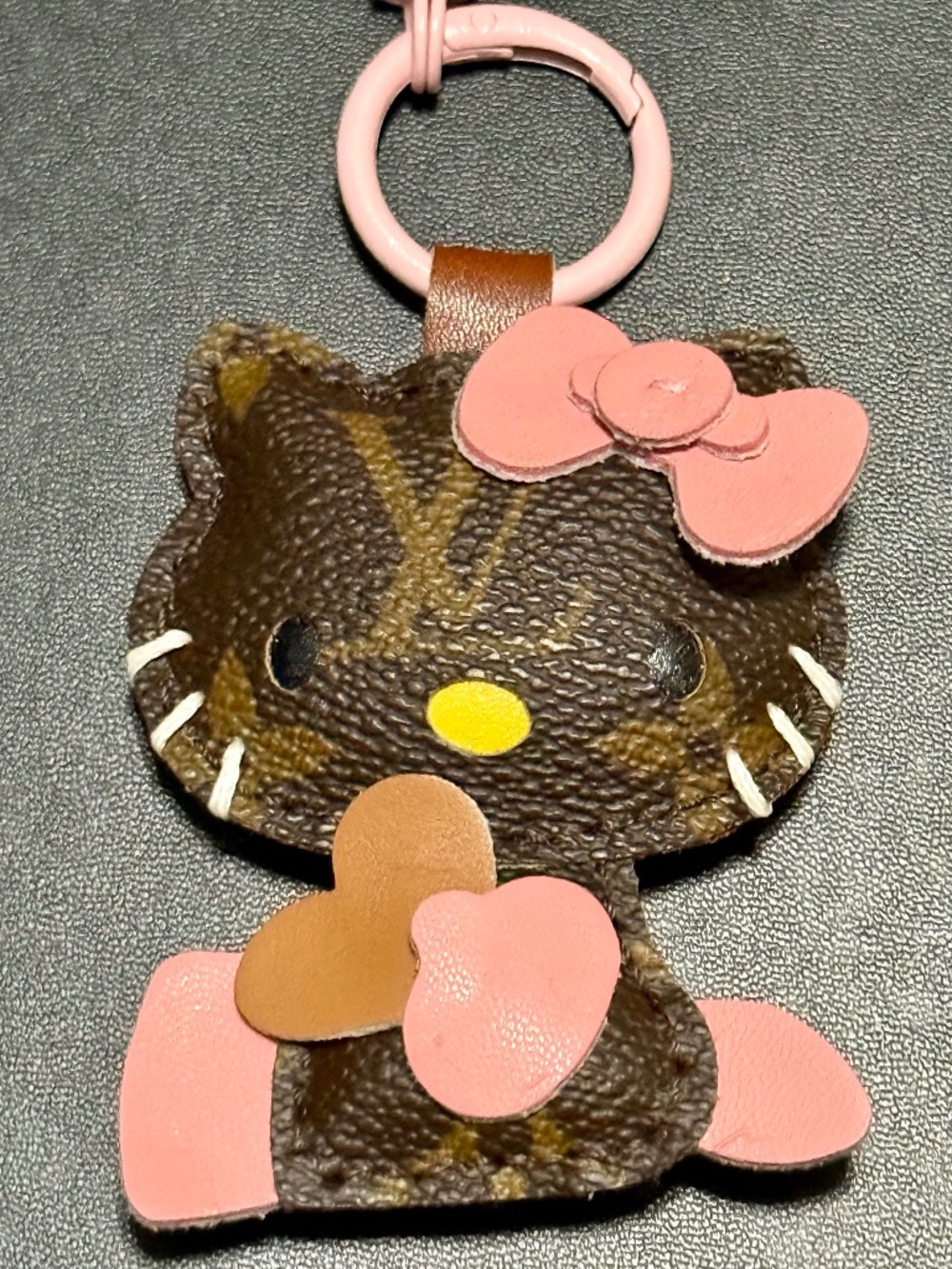Leather Hello Kitty Key ring
